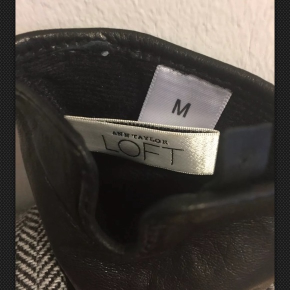 The Loft Black/White Gloves size Medium NWOT - Picture 4 of 11